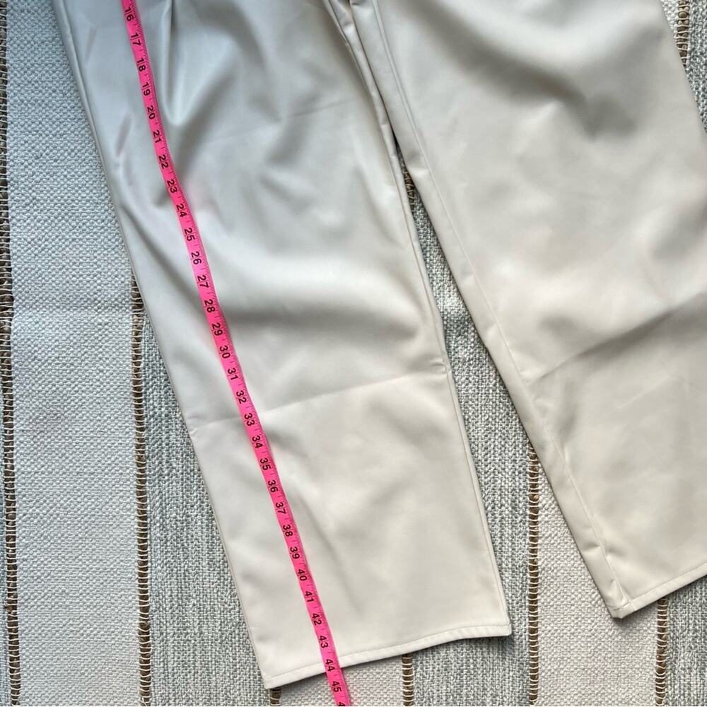 Mother High Waisted Egret Tunnel Vision Pleated Prep Faux Leather Pants Size 32 - Picture 3 of 13
